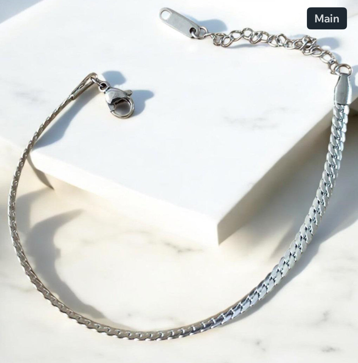 Minimal bracelet
