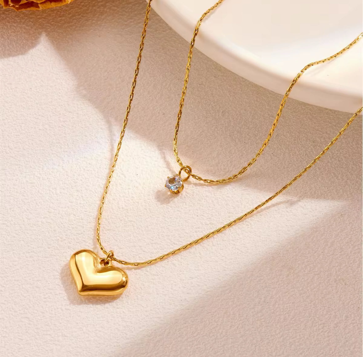 Heart layer necklace