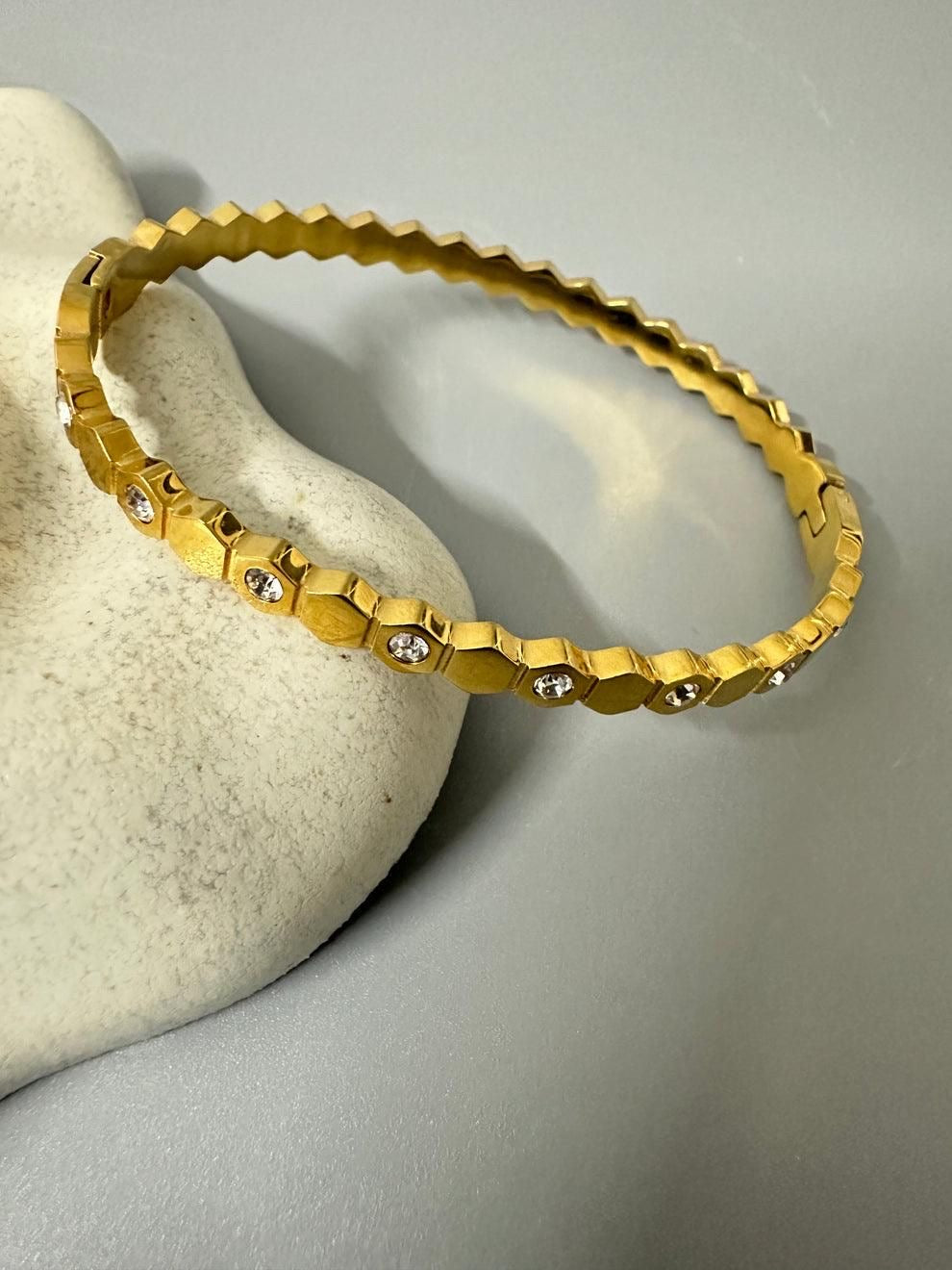 Honey comb kada bracelet ( baby size )