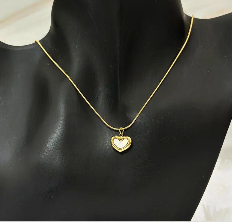 Bhavya necklace