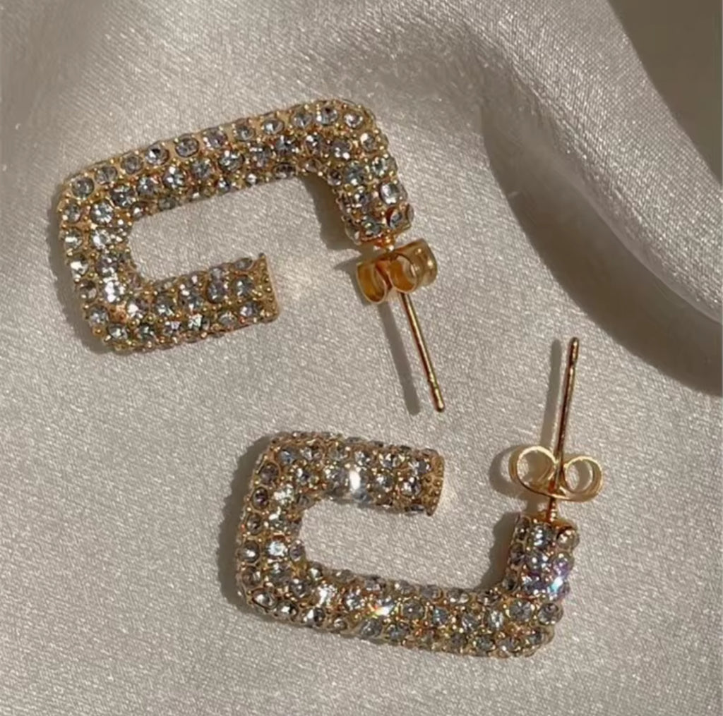 Rhinestone earring