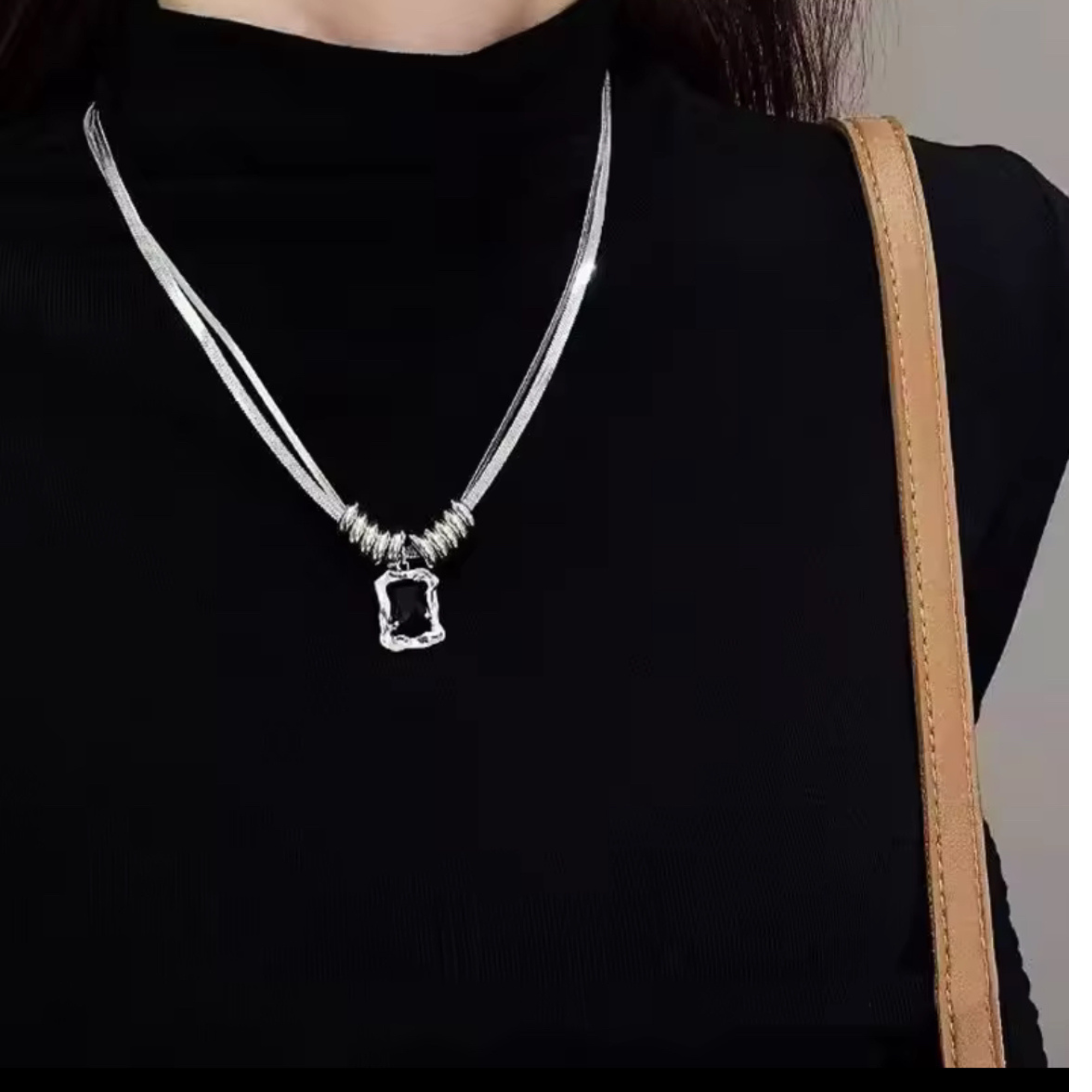 Mamba necklace
