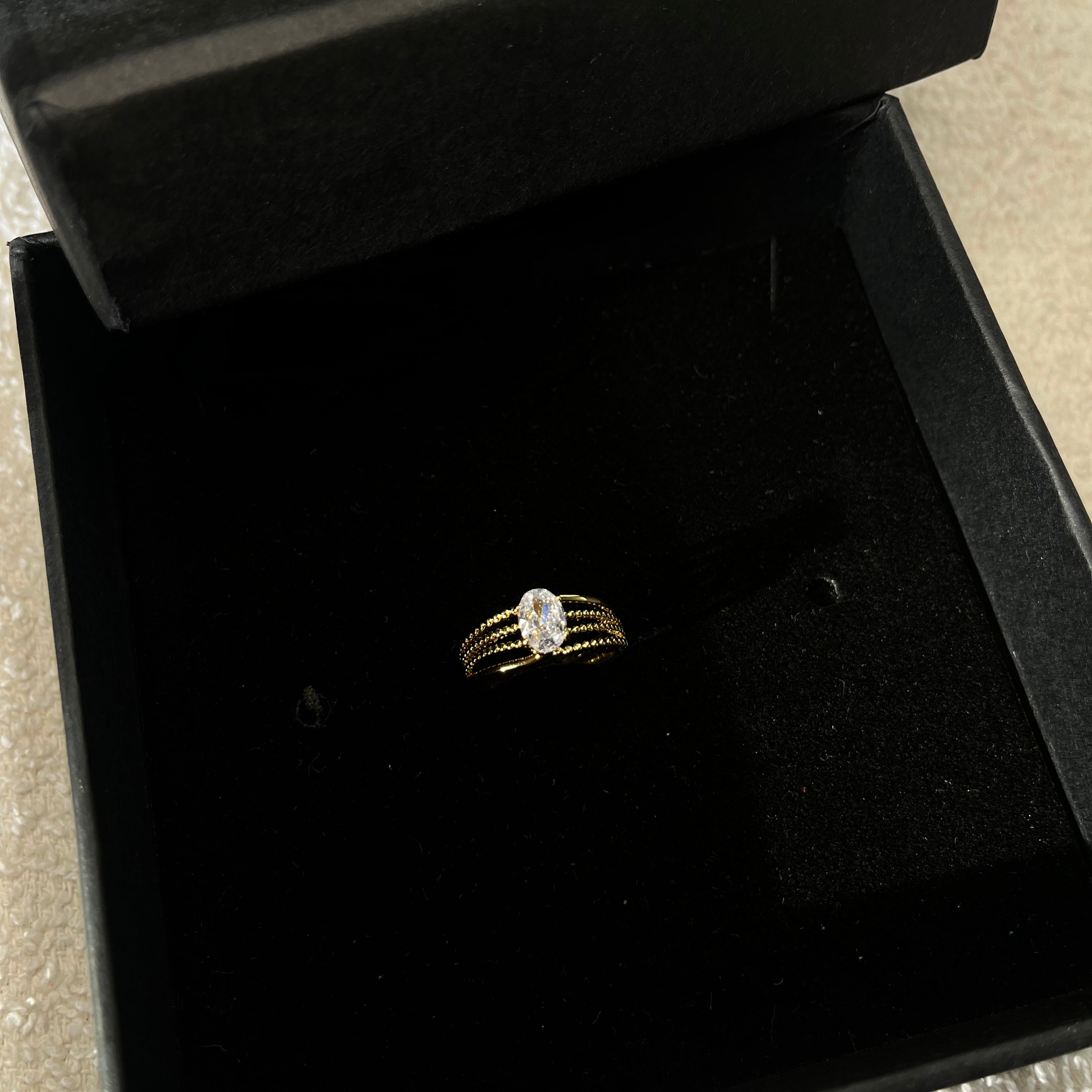 Isha ring