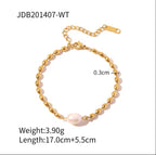 Bella necklace and bracelet