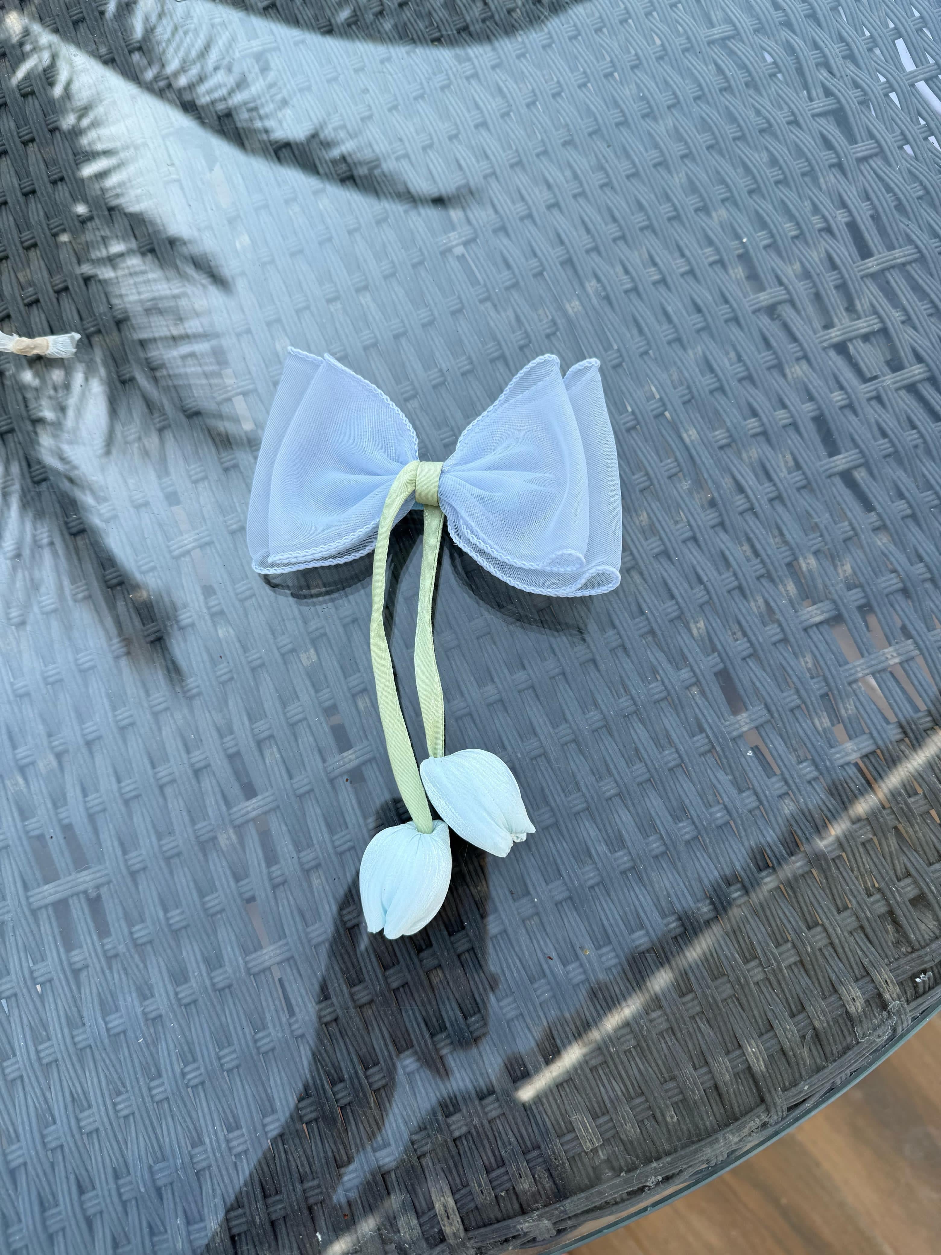 Tulip bow / bag charm