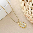 Rosy necklace