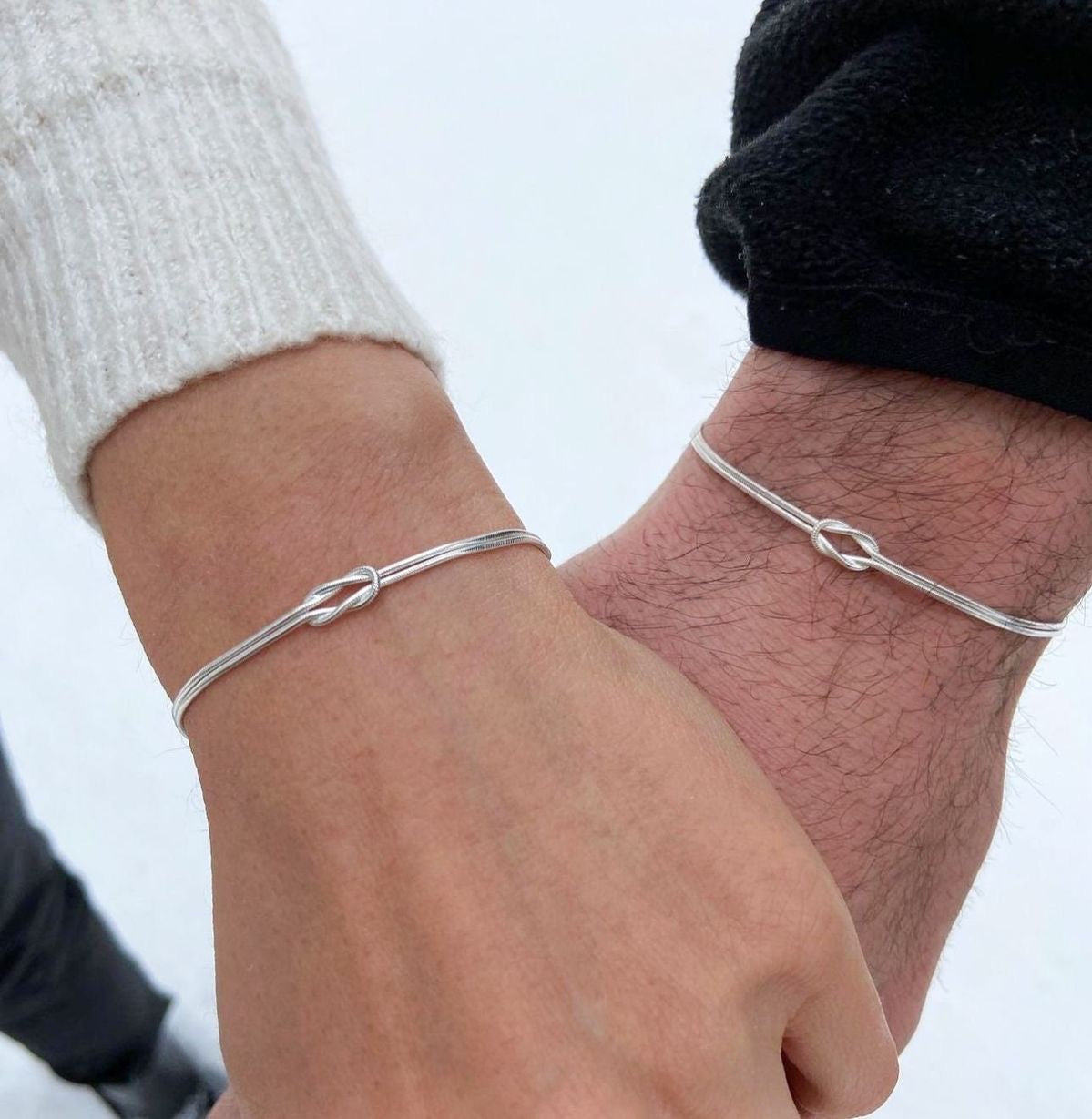 The KNOT bracelet