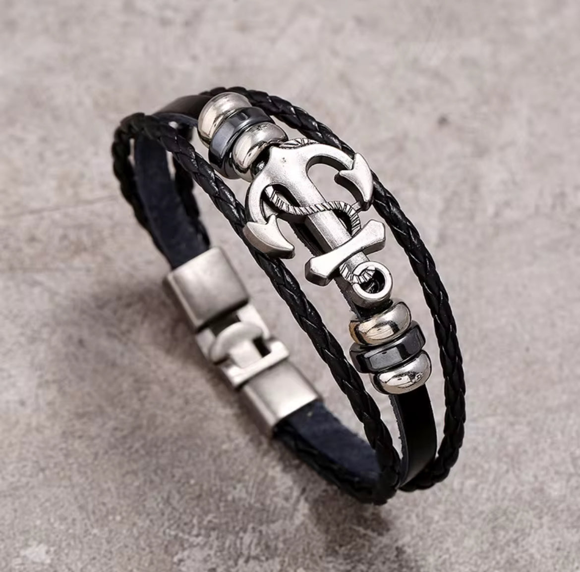 One piece bracelet
