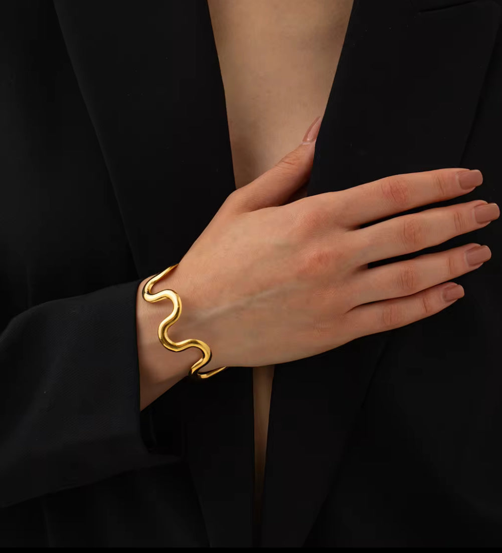 Shraddha bracelet