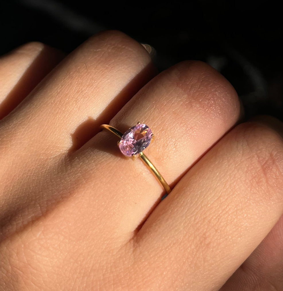 Diamond stud ring