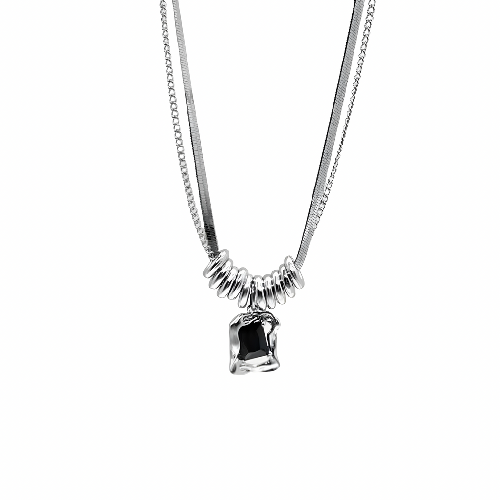Mamba necklace