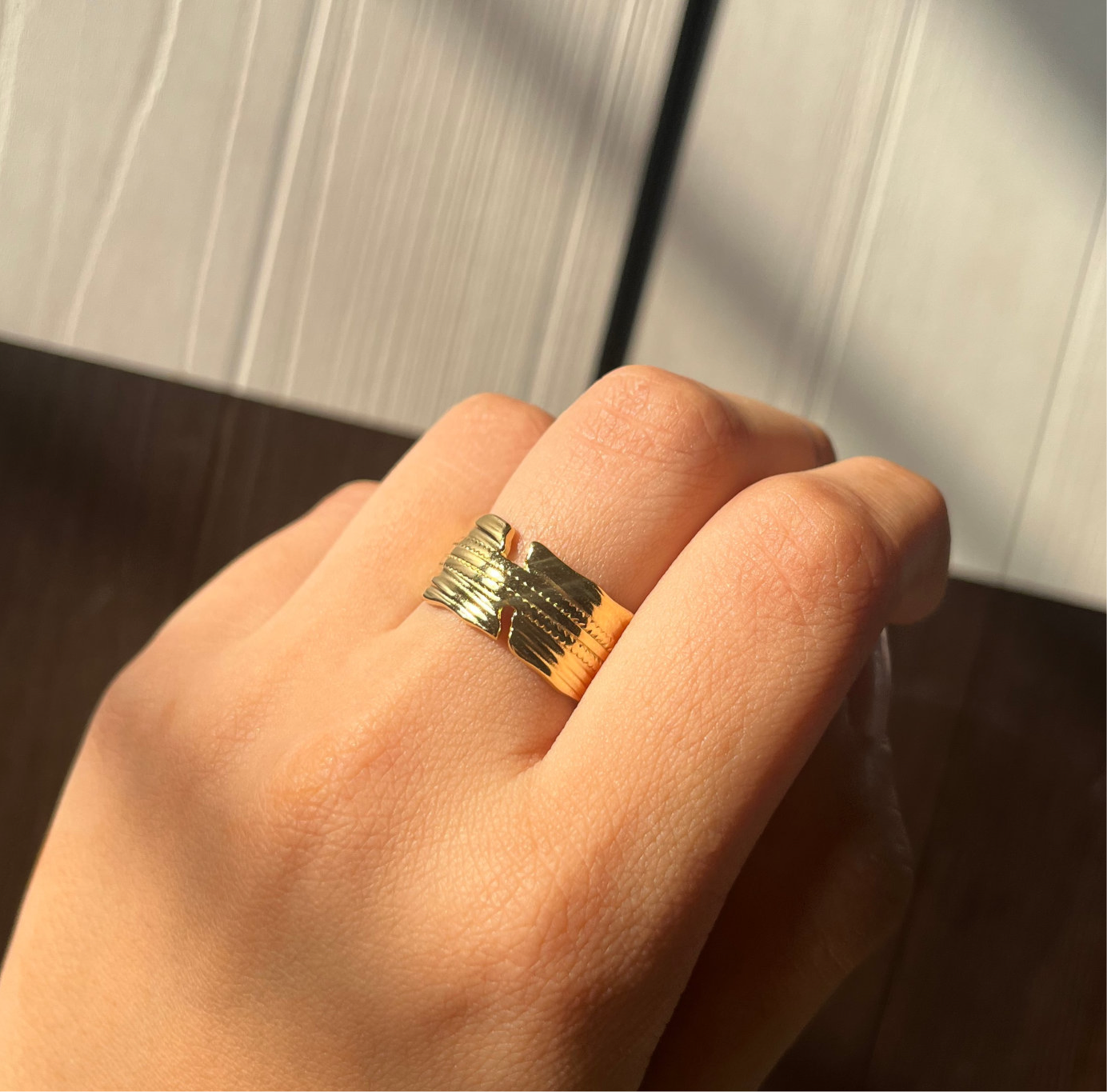 Band ring
