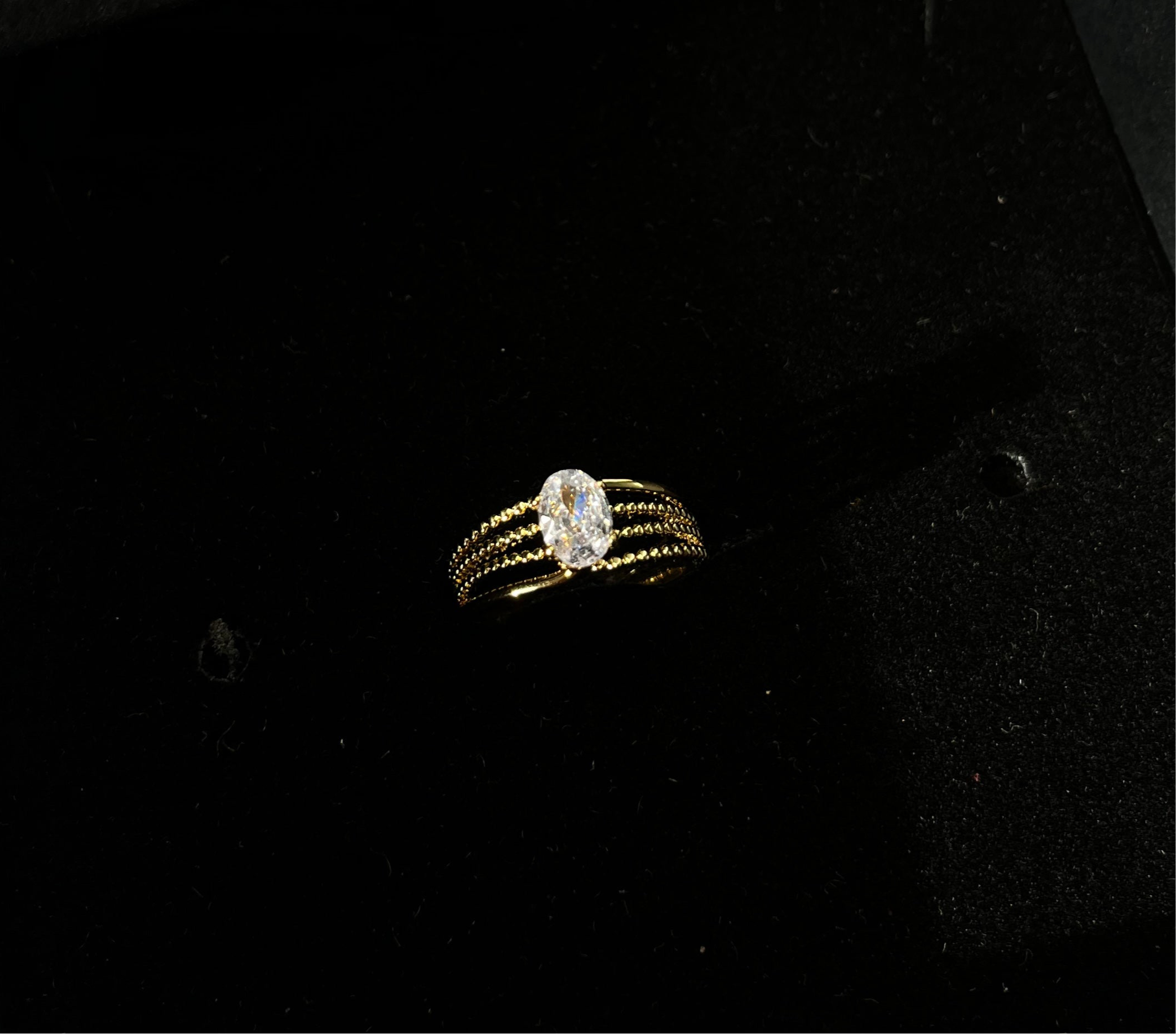 Isha ring