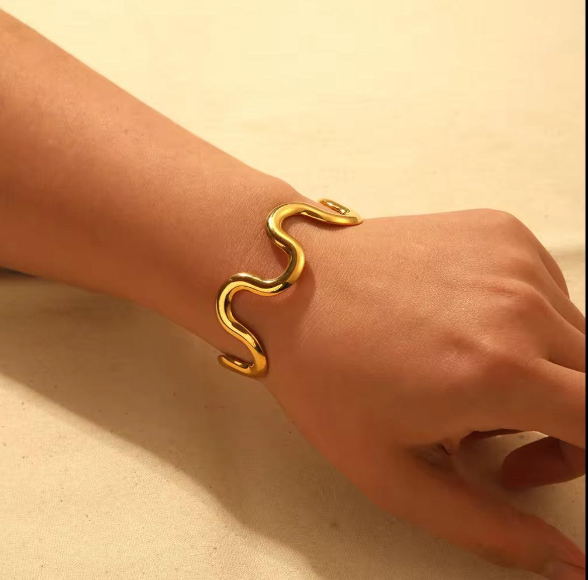 Shraddha bracelet