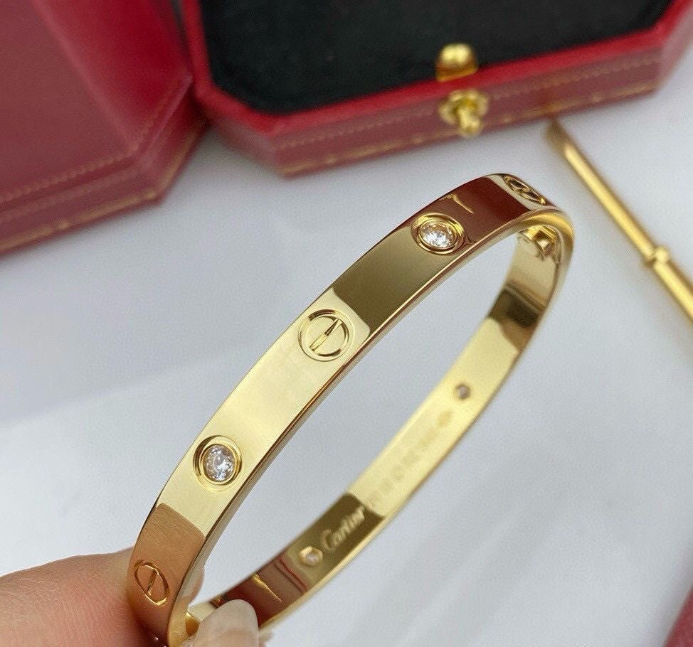 Cartie bracelet ( with diamonds )