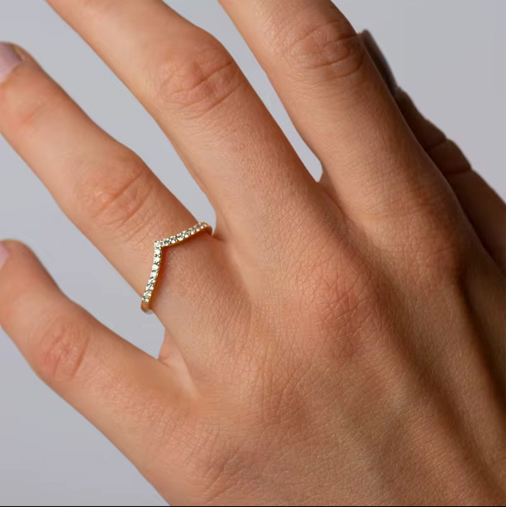 Diamond studded ring