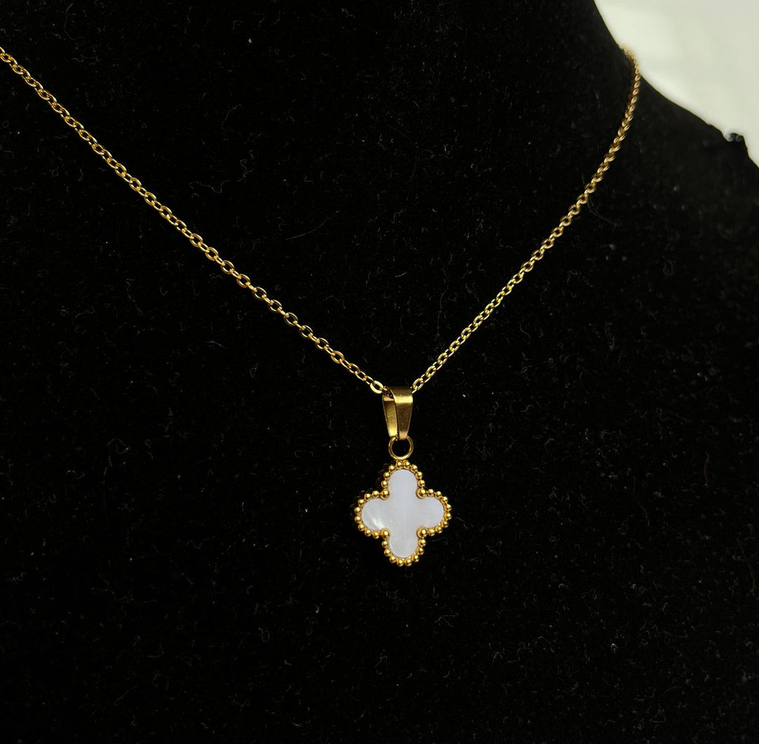 White clover necklace