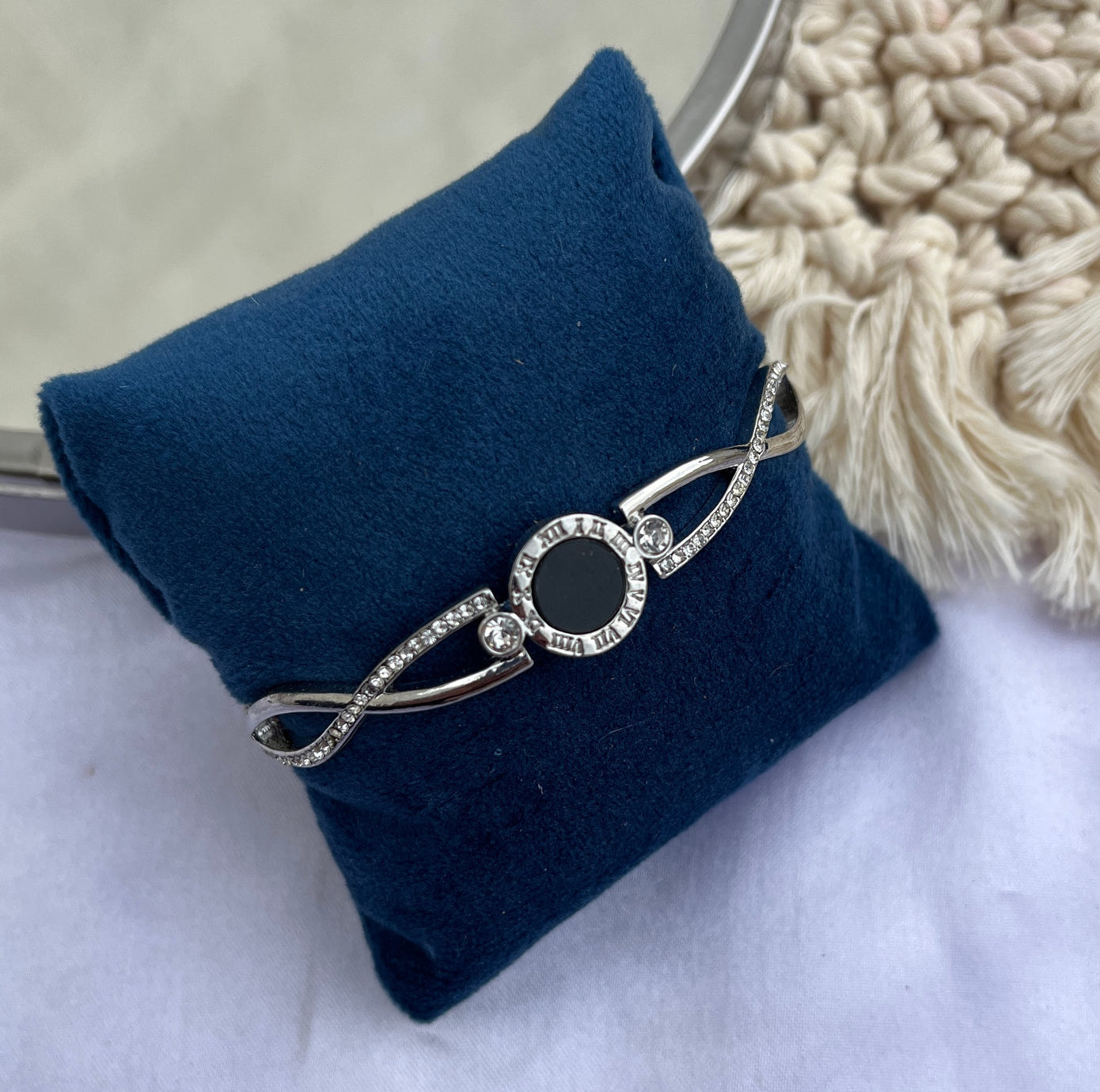 Nish bracelet
