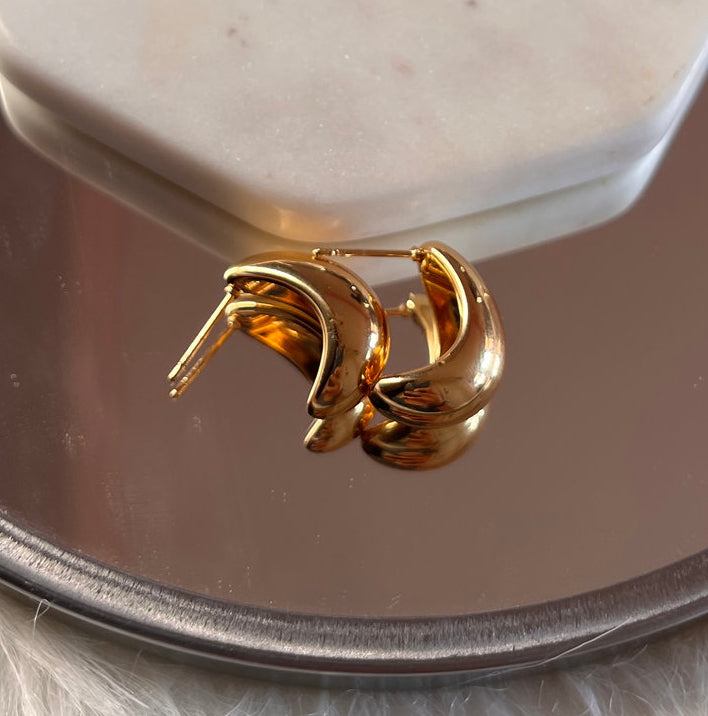 Aria hoops