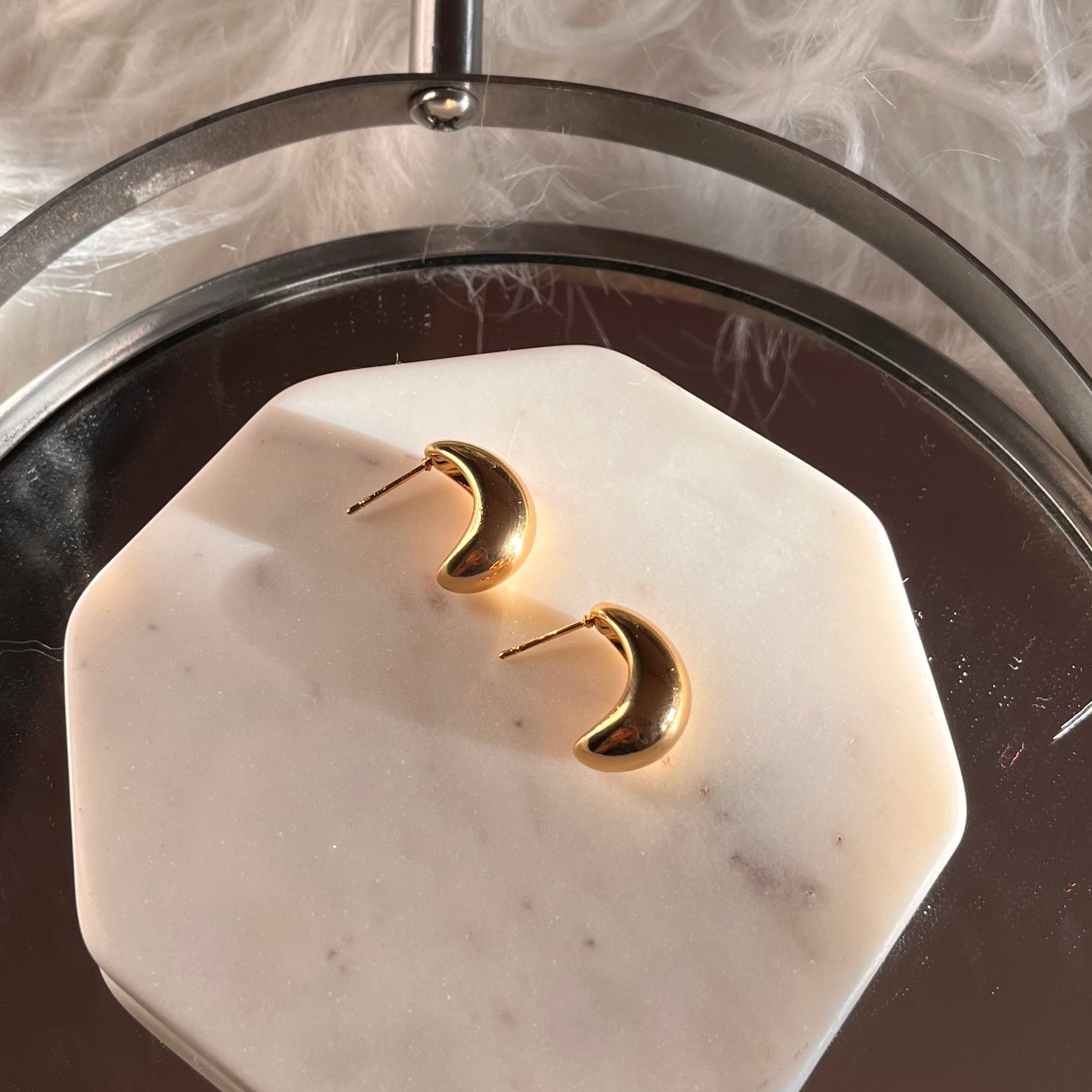Aria hoops