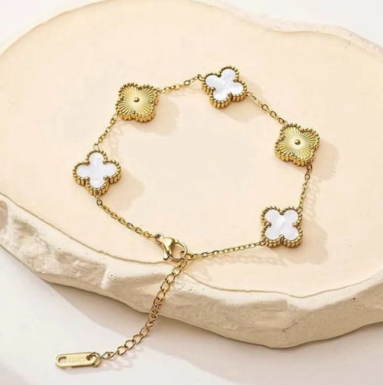 Dual clover bracelet