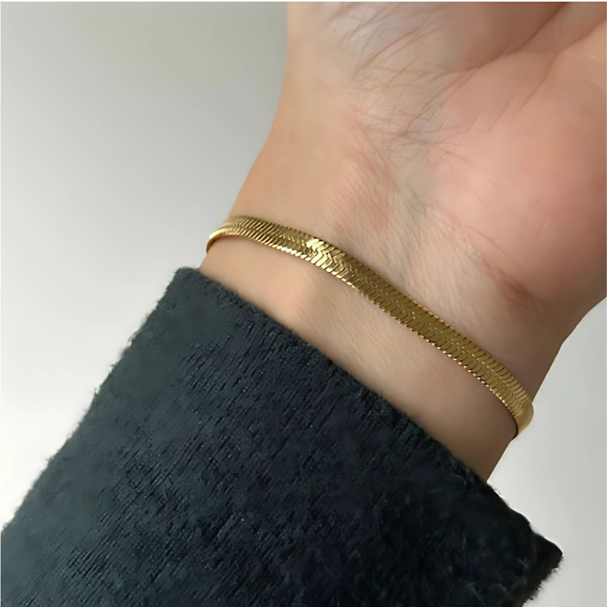 Snake bracelet